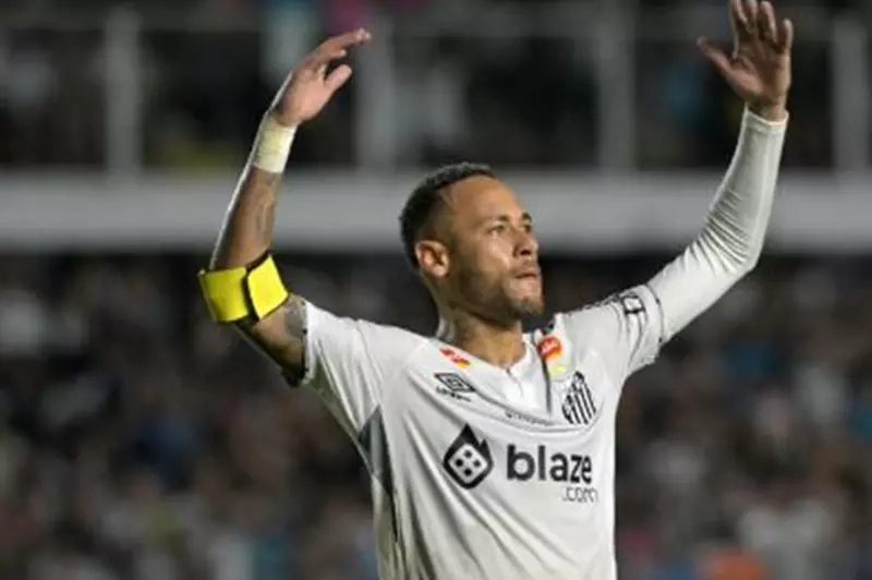 نيمار على مشارف تجديد عقده مع نادي سانتوس البرازيلي: تقارير حصرية